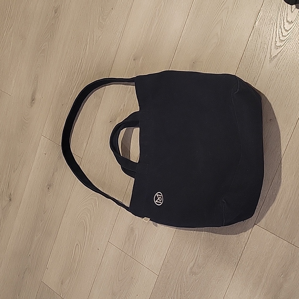 Monocle tote bag